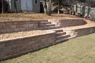 retaining